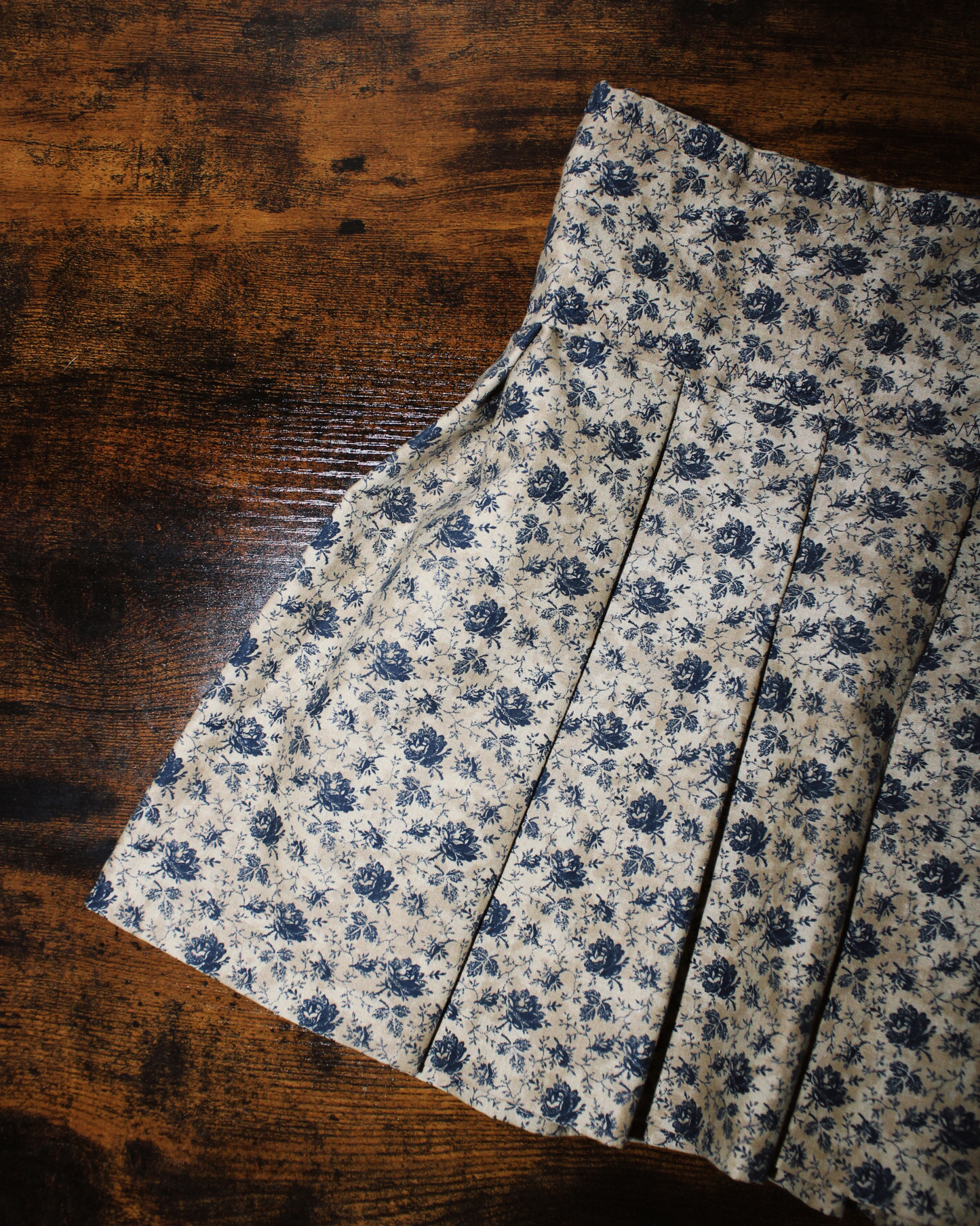 Floral Pleated Mini Skirt