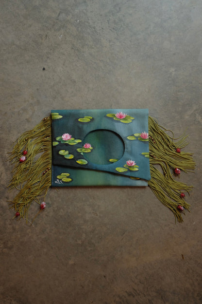Gallery Clutch